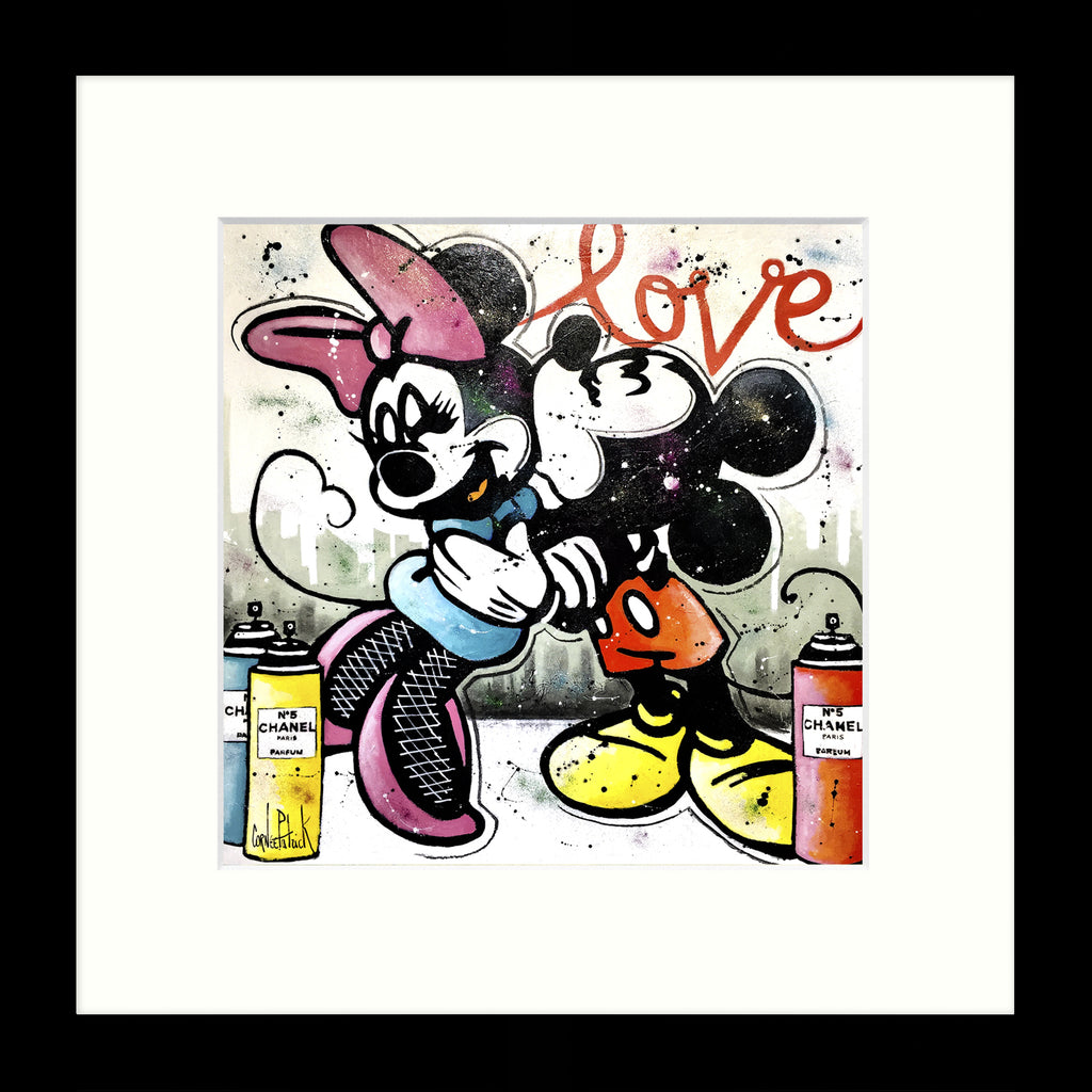 Artko AK11785 Spray Can Love Picture - two cartoon character mice kissing each other, graffiti art style with spray cans as labelled as perfume bottles with the word "love" drawn over the background