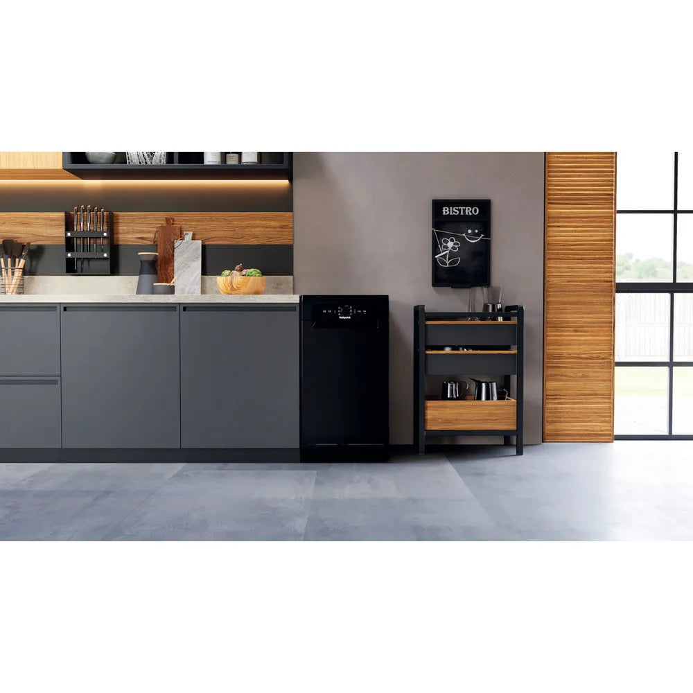 Hotpoint HSFE1B19BUKN Black Slimline Dishwasher - home setting kitchen