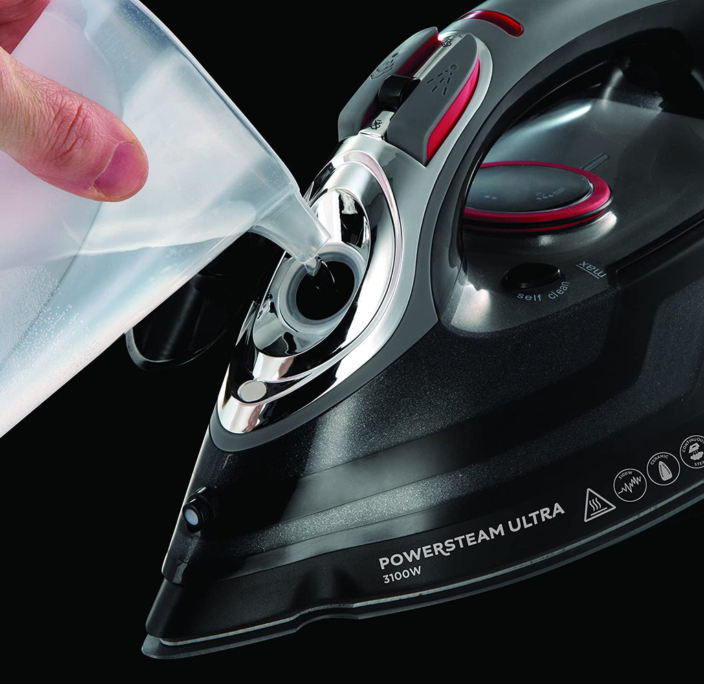 Pouring water in Powersteam Iron Black/Grey