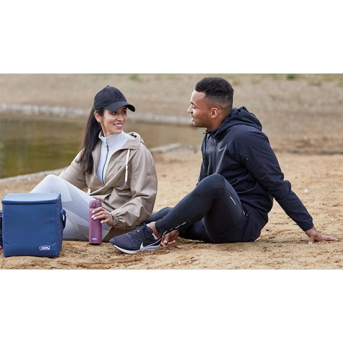 Couple with Thermos Blue Eco Cool Bag