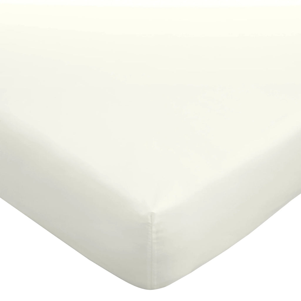 180TC Egyptian Cotton Cream Double Fitted Sheet Bianca - the Bianca bedsheet pictured when put on a bed mattress corner