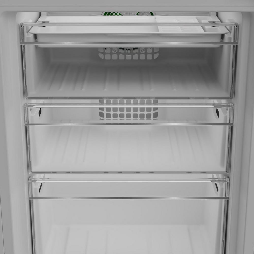 Blomberg KNE4554EVI 70/30 Integrated Frost Free Fridge freezer drawers
