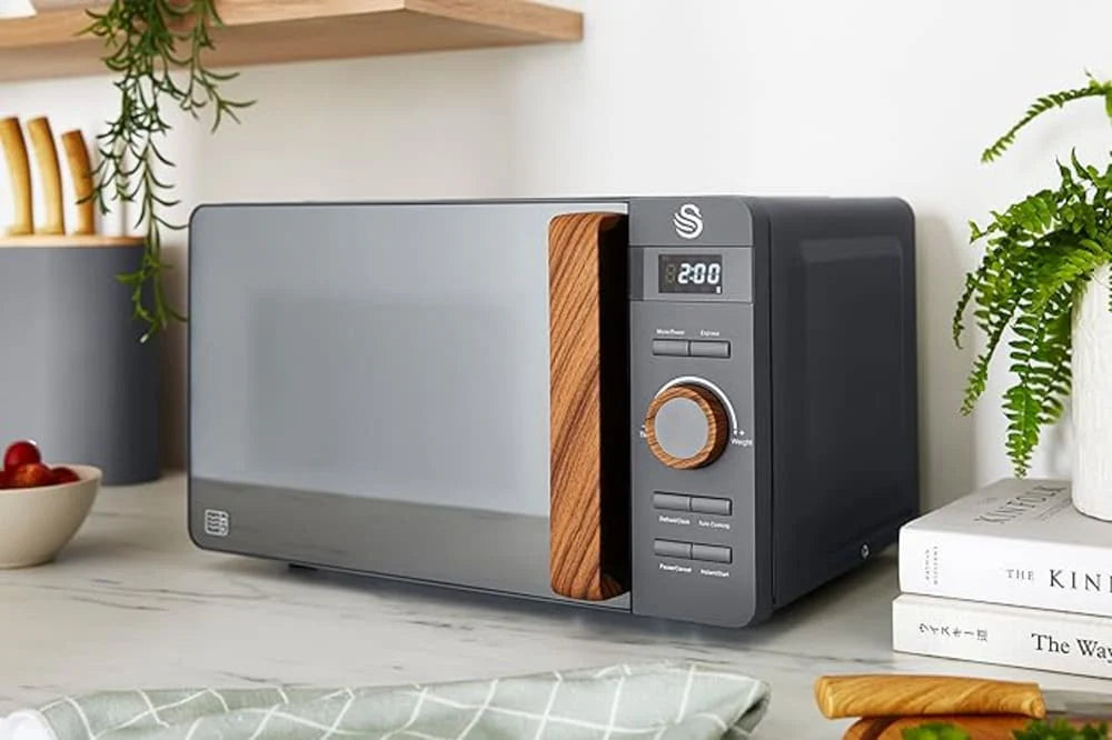 Swan 20L Nordic Digital Microwave