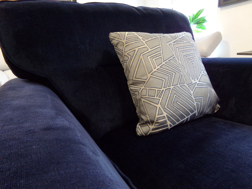 Artemis Chair, grey cushion