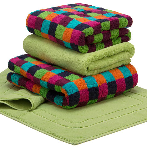 Cawo LifestyleTurquoise/Pink/Green Cubes Bath Towel DT7047/84