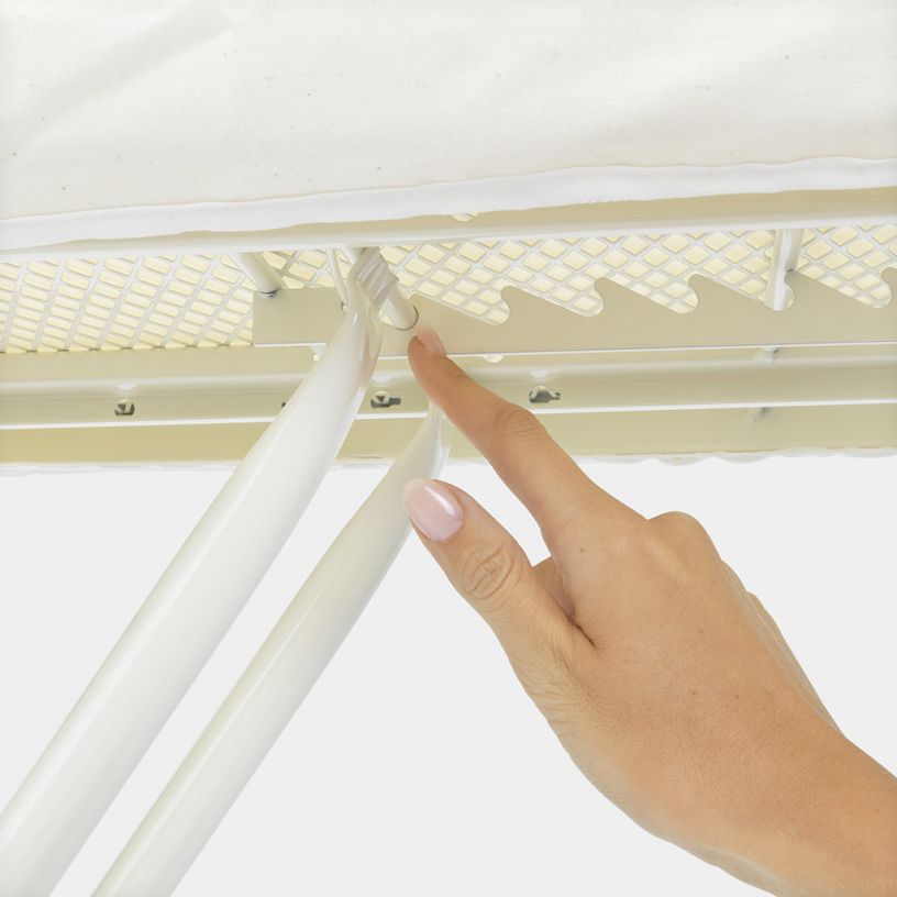 Ironing Board D Size Spring Bubbles