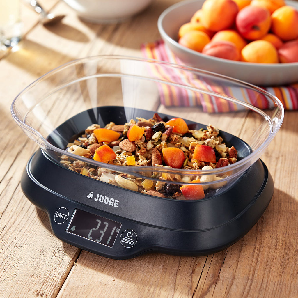Judge J417 Digital Scales With Food In It 