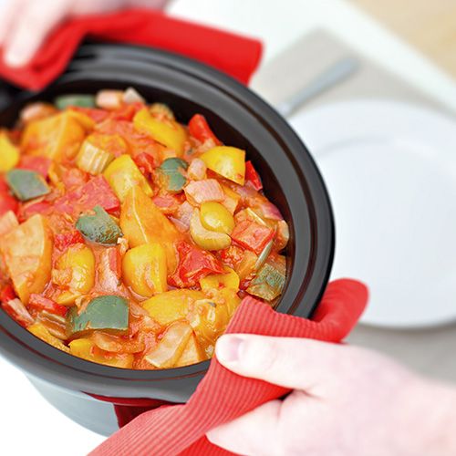 Slow Cooker with food prepared