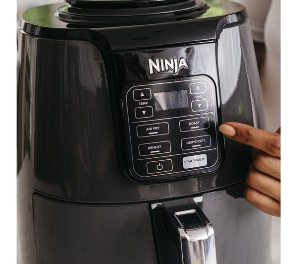Ninja Air Fryer AF100Uk showing controls