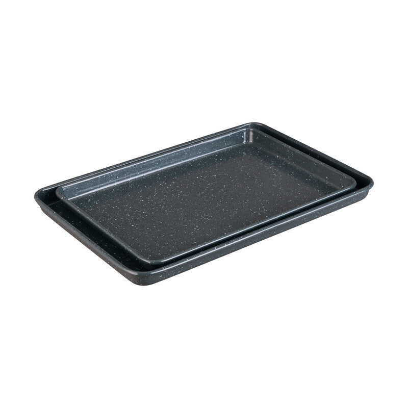 Set Of 2 Quantanium Baking Sheets